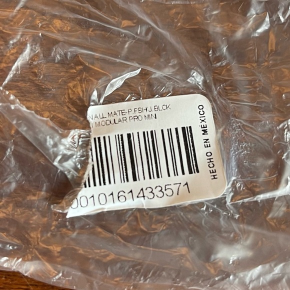 Tupperware Garlic N All Keeper 2.3L - Picture 10 of 10